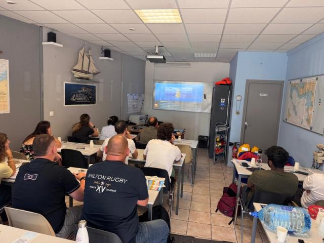 choisir une formation reconnue pour son sérieux, sa convivialité et la qualité de son accompagnement.
